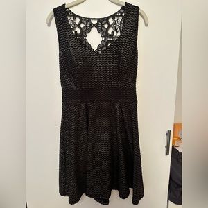 Windsor Gold and Black Hoco Dress